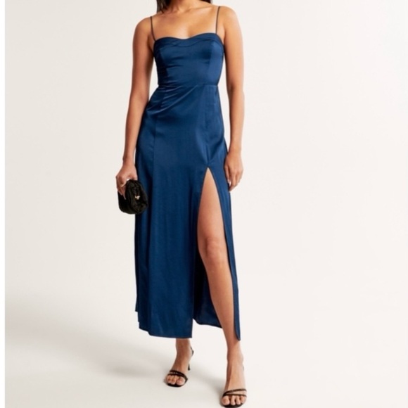 Abercrombie & Fitch Dresses & Skirts - Abercrombie & Fitch Strapless Navy Blue Satin Midi Dress